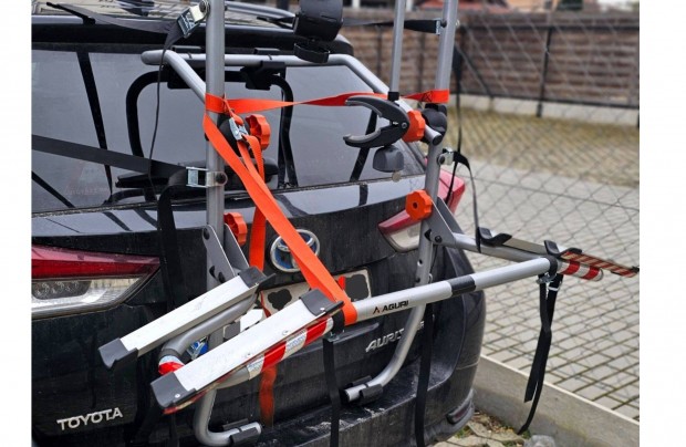 Aguri Advans 2 ker�kp�rsz�llit� h�ts� ajt�ra (rendsz�mot nem takar)