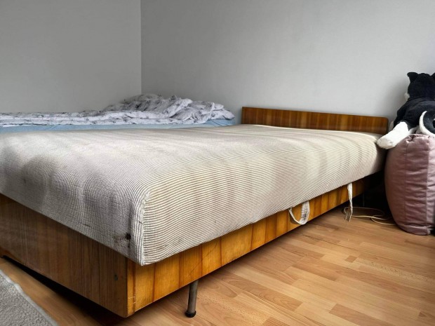 Ágy ágyneműtartós 140x200cm