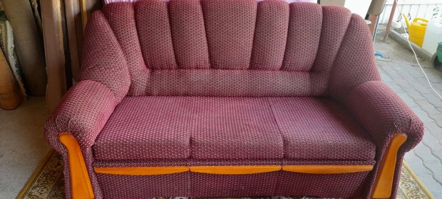 Ágyazható kanapé nagy fotellal sürgősen eladó