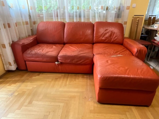 Ágyneműtartós ágyazható bőr ülőgarnitúra sarok kanapé 230 x 155 cm