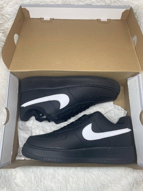 Air Force 1 Black&White