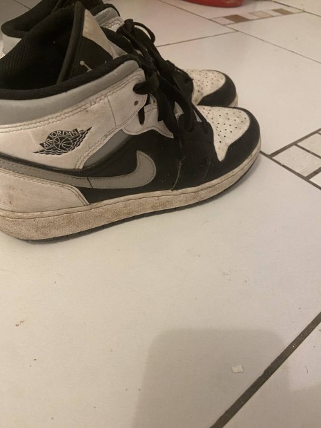Air Jordan 1