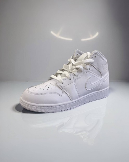 Air Jordan 1 MID Teljesen Új, Eredeti Dobozos - Több Méretben!