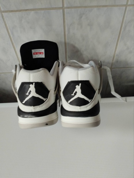 Air Jordan Flight 4.- edzcip.