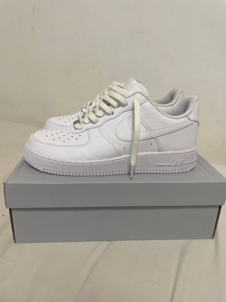 Air force 1 fehr egyszer hasznlt44.5 mret