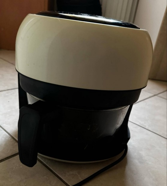 Air fryer elad