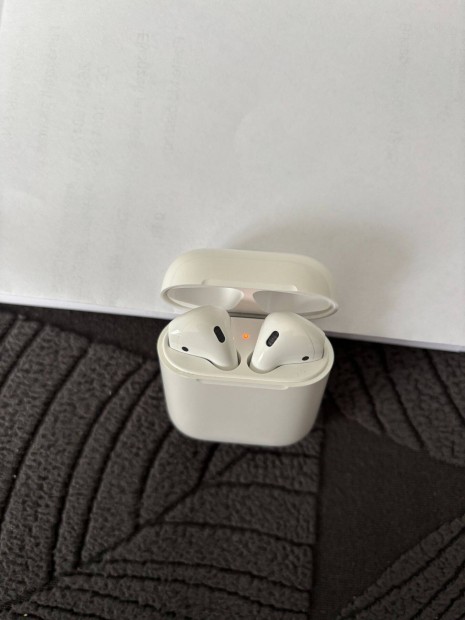 Air-pods elad