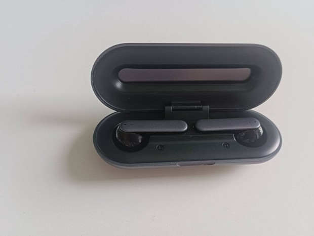 Airaux True Wireless Earbuds flhallgat