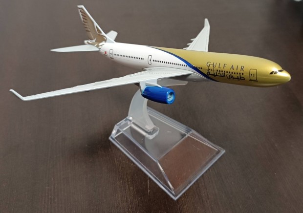 Airbus A330 Gulf Air replgp modell 