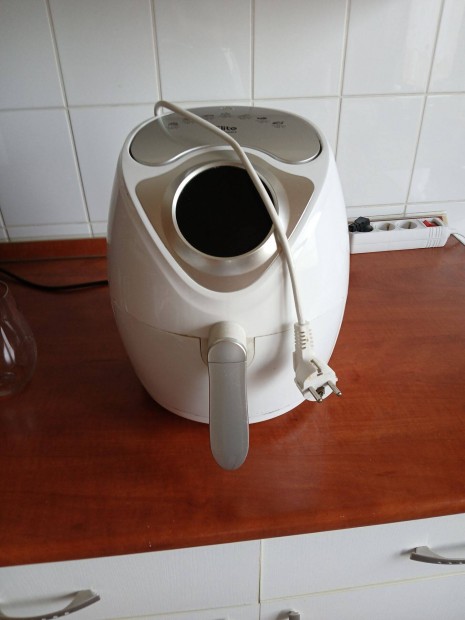 Airfryer 1600W-os. 3,5 literes