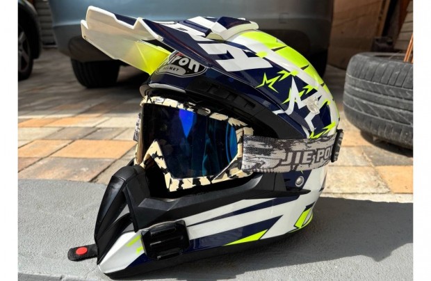 Airoh CR900 motoros sisak