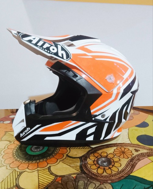 Airoh Motoros cross sisak
