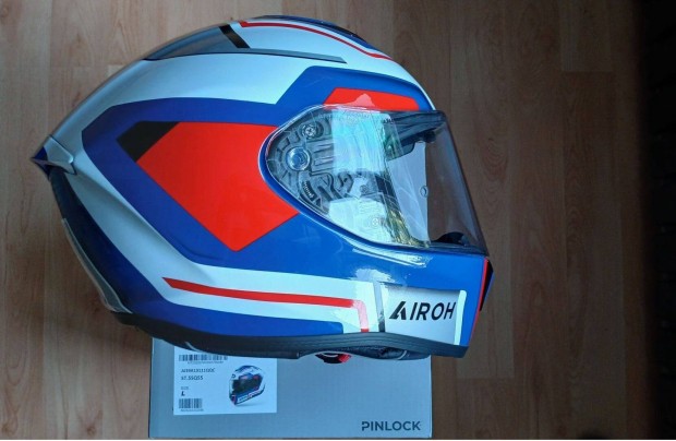 Airoh ST-501 motoros buksisak