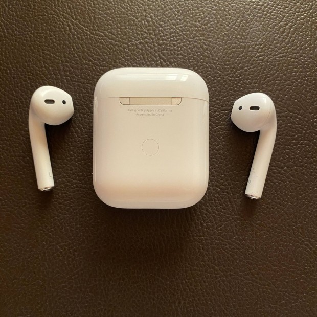 Airpods 2 vezetk nlkli tlttokkal elad