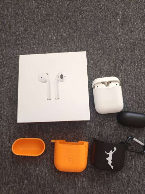 Airpods nem működik 2 db tok