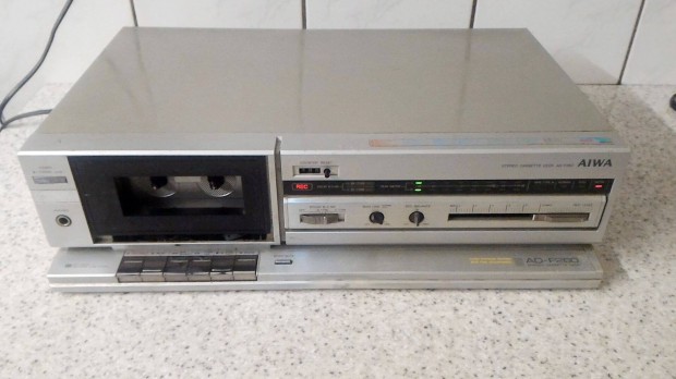 Aiwa ADF-260 kazetts deck (1986-87) -alkatrsznek-