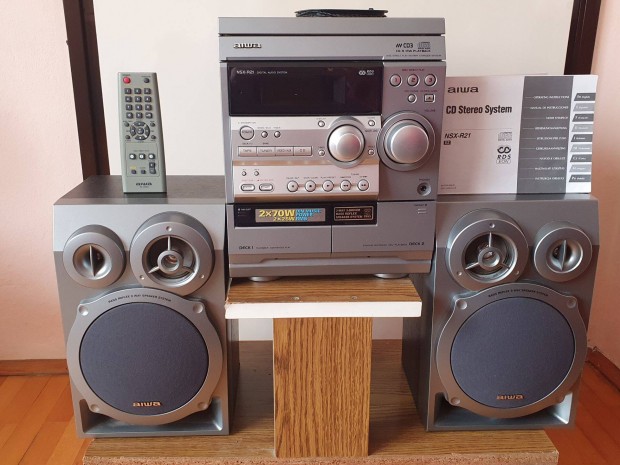 Aiwa CD Stereo System Nsx R21