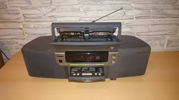 Aiwa CSD-SR700 hordozhat boombox, CD rdi kazetts magn