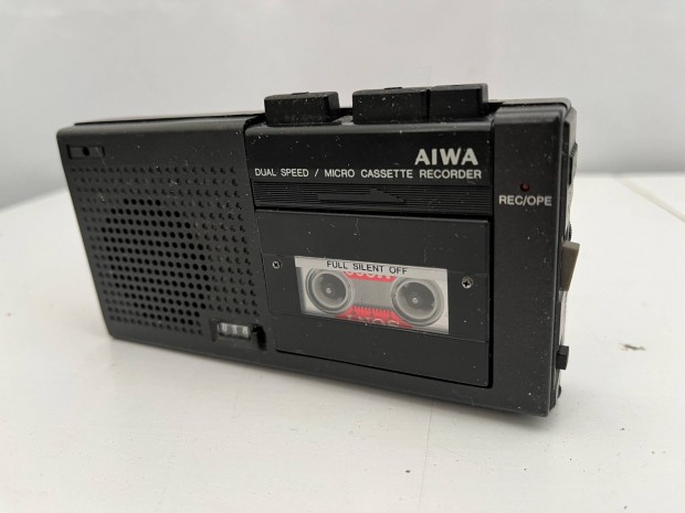 Aiwa TP-M10 mikrokazetts diktafon magn