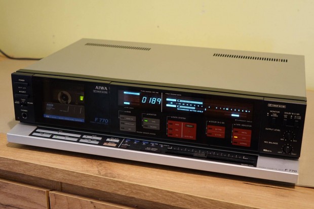 Aiwa ad f770 deck