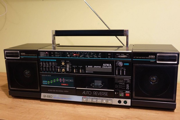 Aiwa boombox CA R80