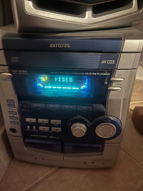 Aiwa hifi 499