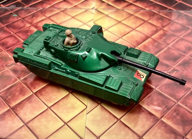 Ajndk tlet! j Matchbox Battlekings tank