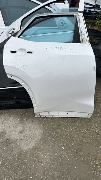 Ajt� j.h lexus nx 2021-2024 elad�