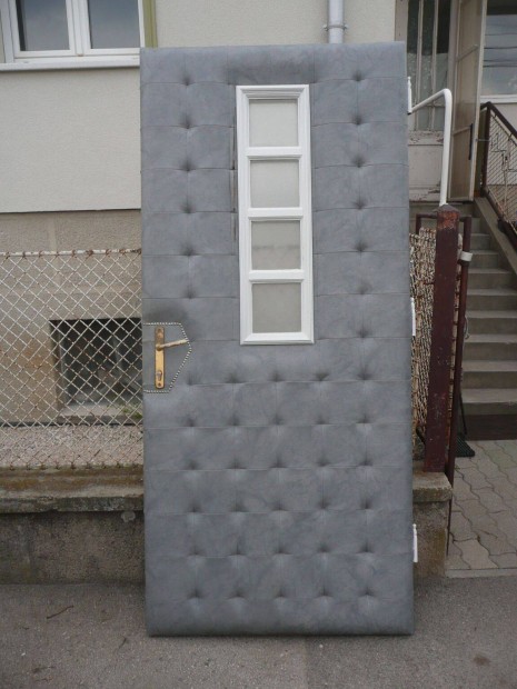 Ajtólap 96x210 Hangszigetelt Bőrborítású
