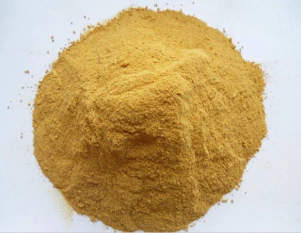 Akác fűrészpor 300ft/kg