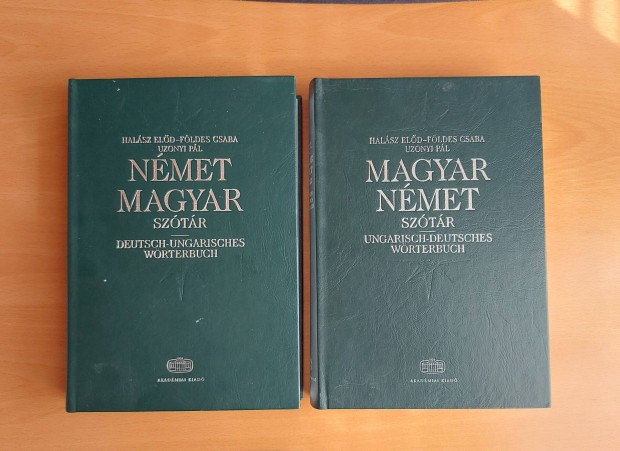 Akadmiai Nmet-magyar s Magyar-nmet sztr