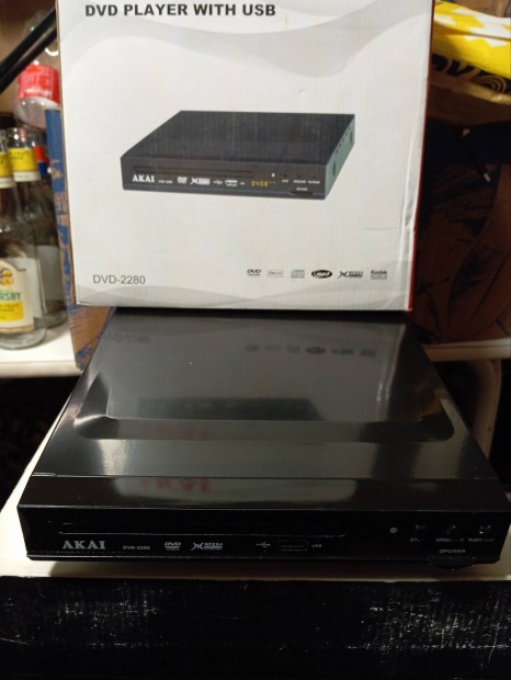 Akai 2280 DVD lejtsz MP3 MP4 MP5 Divix MPEG4 USB CD