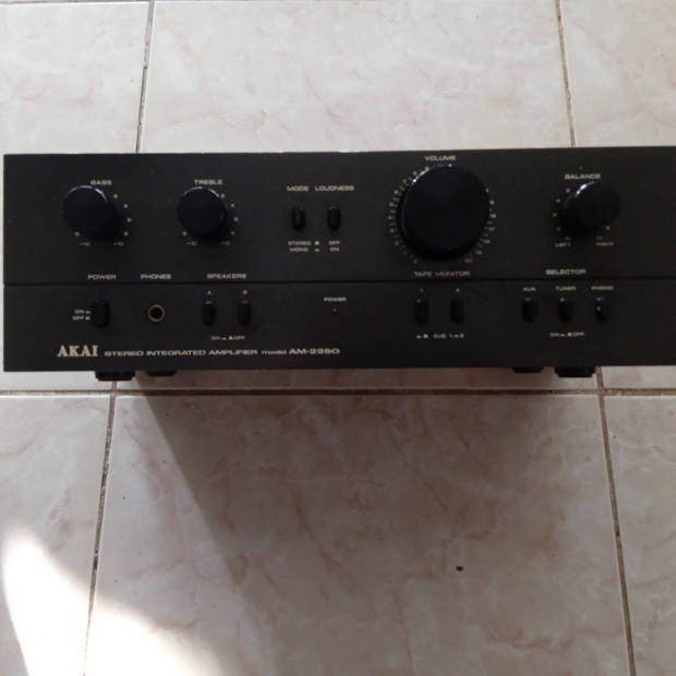 Akai AM-2250 Ersit