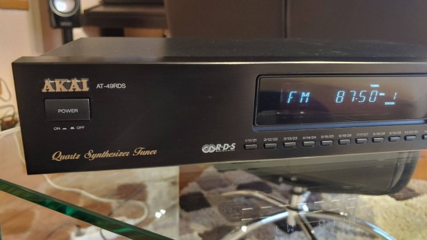 Akai AT-49 RDS Tuner