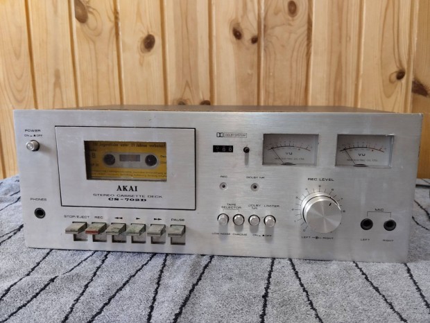 Akai CS-702D magndeck hibs llapotban