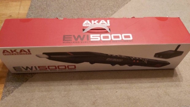 Akai EWI 5000 fvs szintetiztor