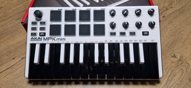 Akai MPK Mini MK2 White MIDI Keyboard 