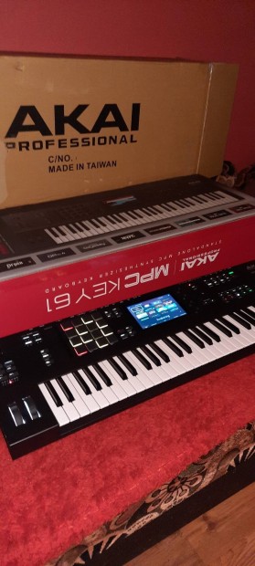 Akai Mpc key 61 +500gb SSD. 