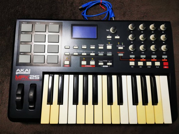 Akai Mpk25 Midi billentyzet s dobpad 