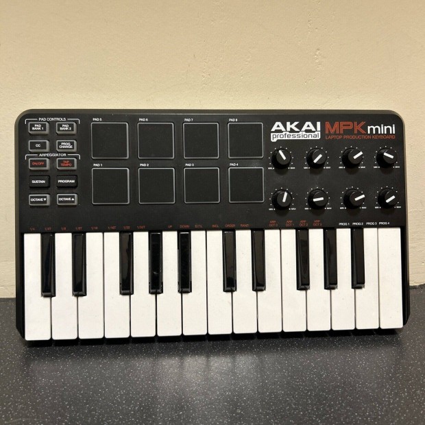 Akai Professional MPK mini usb midi billentyzet