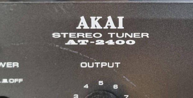 Akai" tuner elad