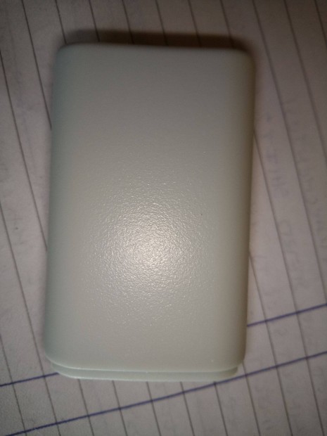 Akció 12. Xbox 360 Elemtartó Fehér vagy Fekete Új Termék