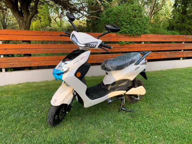 Akció Új 3 Év Garancia Elektromos Motor Robogó Kerékpár Bicikli 25KMH