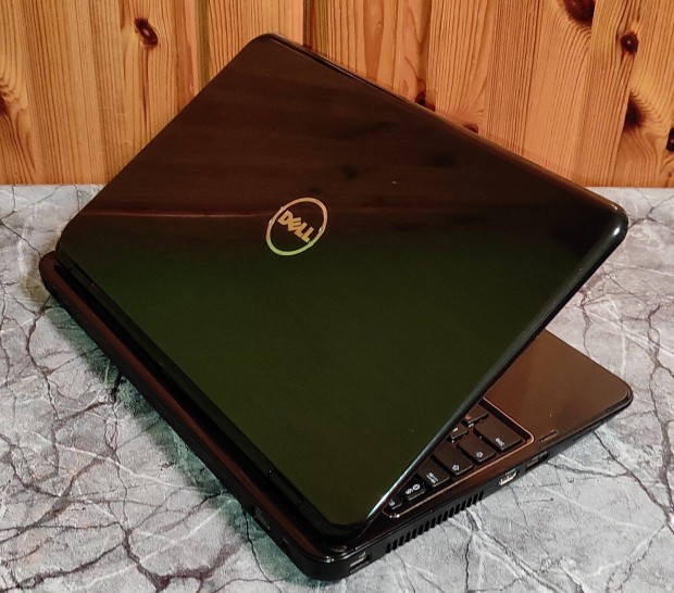 Akci! Dell Inspiron Laptop Ingyen Futrral!