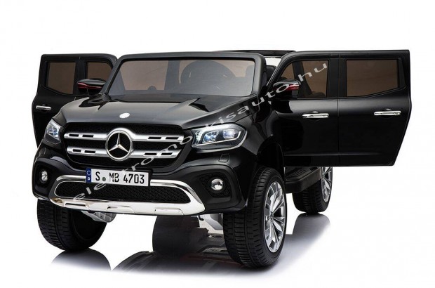 Akció! Fekete 12V-os Mercedes Benz X Class 2szem. elektromos kisautó