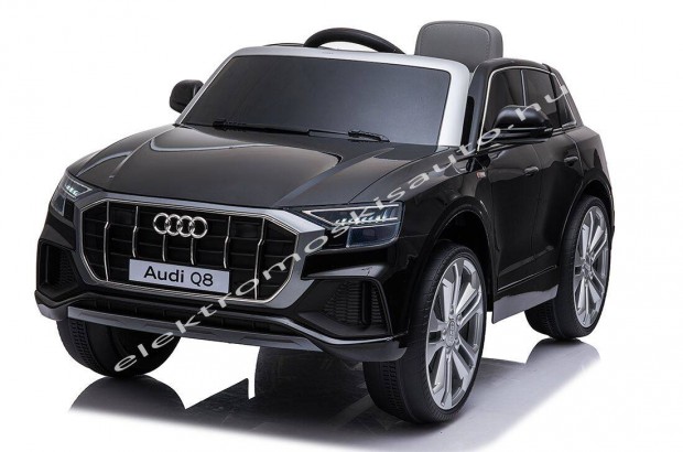 Akció! Fekete AUDI Q8 12V-os 1 személyes elektromos kisautó