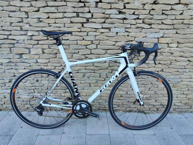 Akci! Giant TCR Advanced SL, Campagnolo Record 2x11s!