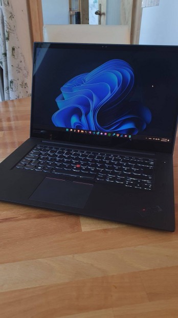 Akcio! Lenovo Thinkpad X1 Extreme 64GB RAM! 1.5TB, dediklt vid.kartya