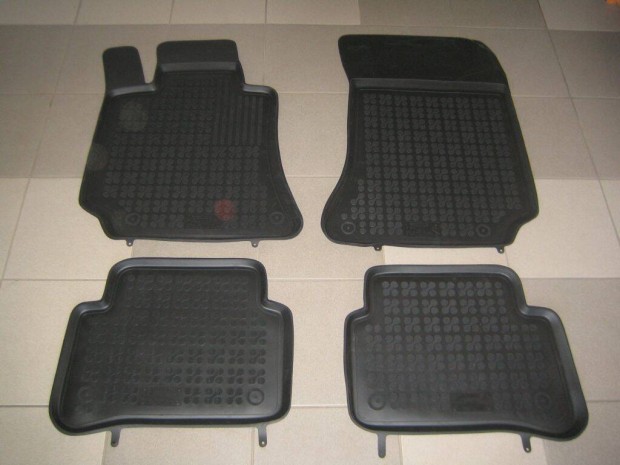 Akci�! Mercedes E W212/ Sprinter/ Vito M�retpontos Peremes L�bt�lca