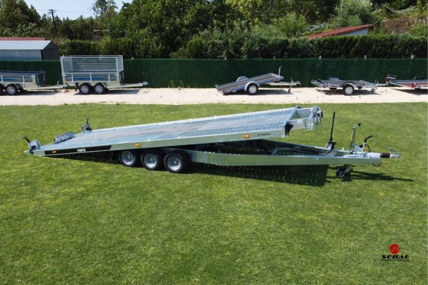 Akci! j billens 5.7m-es autszllt utnfut brutt 2.990.000 Ft